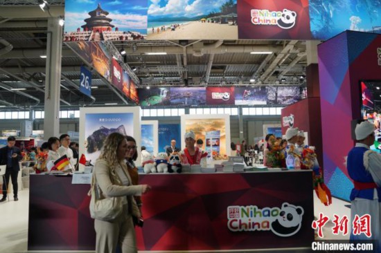  3月5日，2024年柏林國(guó)際旅游交易會(huì)(ITB)在柏林會(huì)展中心拉開(kāi)帷幕。以“你好！中國(guó)”為主題的中國(guó)展區(qū)當(dāng)日亮相展會(huì)。中新社記者 馬秀秀 攝